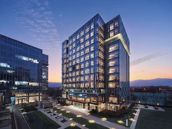 hilton garden inn beijing haidian daoxiang lake