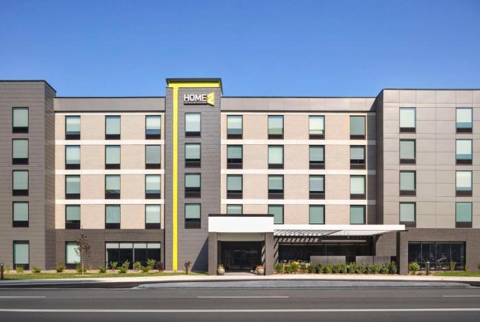Home2 Suites By Hilton Milwaukee West,,3 star
