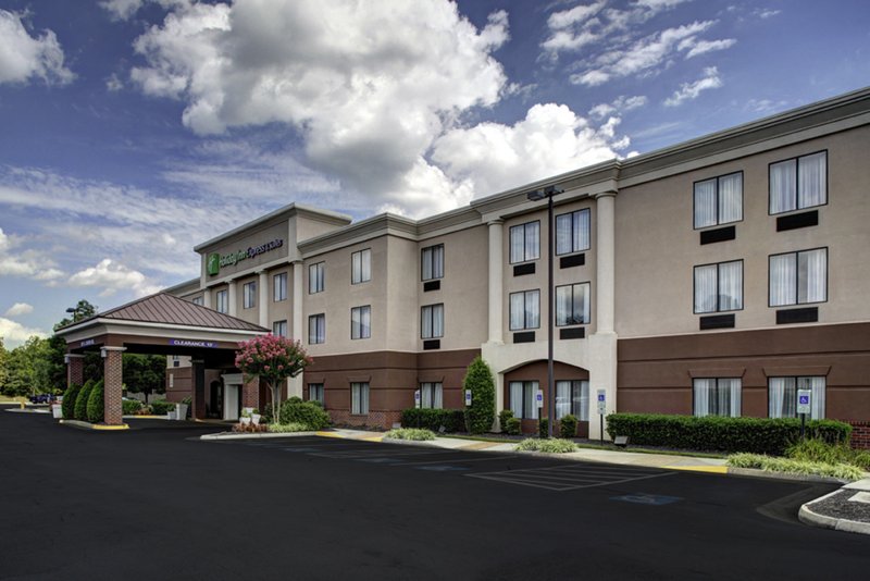 holiday inn express and suites richmond north ashland by ihg