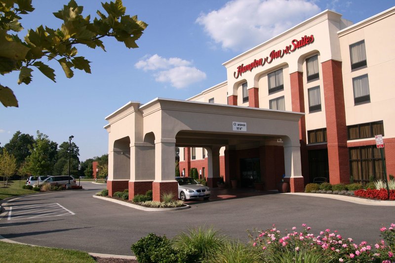 hampton inn and suites richmond virginia center
