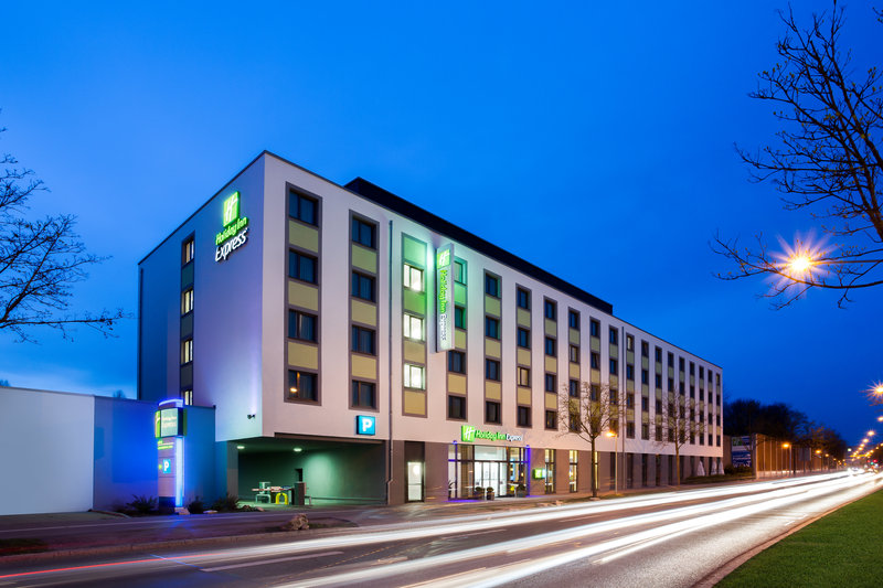 Holiday Inn Express Augsburg, An Ihg Hotel