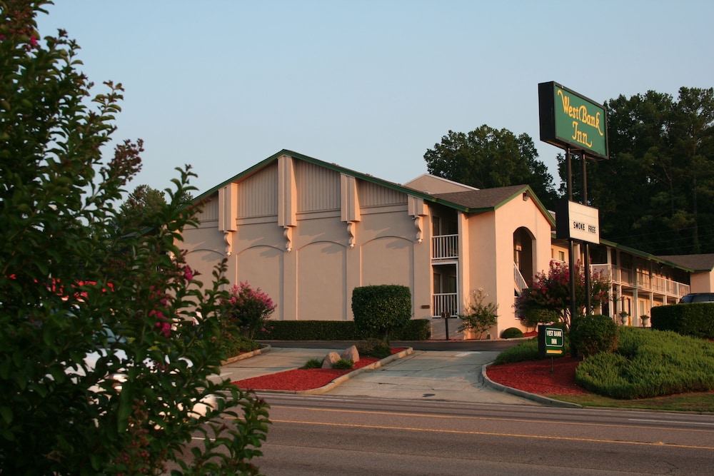 west bank inn
