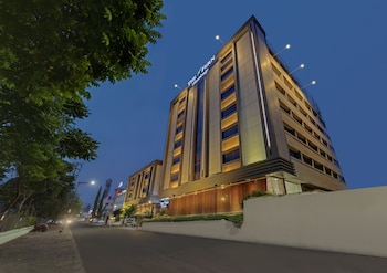 The Fern Residency, Aurangabad (Chhatrapati Sambhaji Nagar), 2.5 Km From Aurangabad Airport>>Near Aurangabad Airport, Aurangabad, Maharashtra ,4 star
