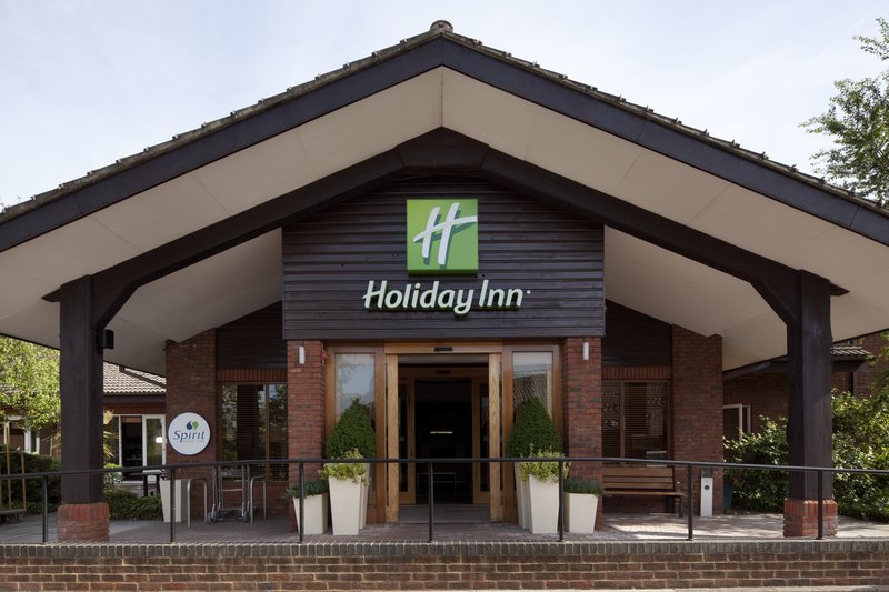 Holiday Inn Guildford, An Ihg Hotel,Guildford>>Farnborough,4 star