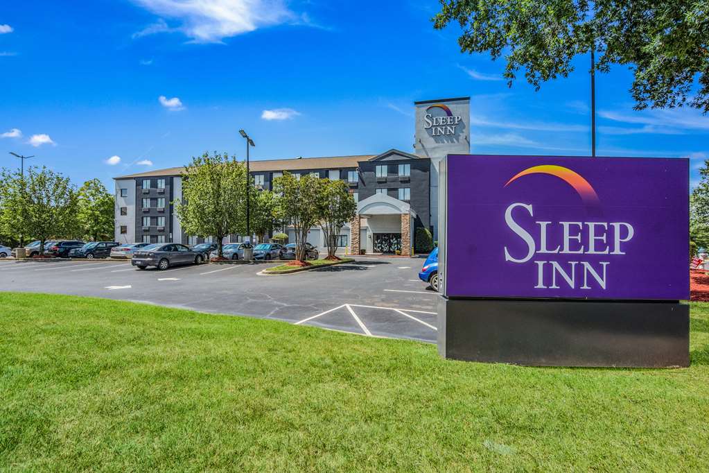 Sleep Inn Fort Mill - Amusement Park Area,Near Carowinds Theme Park,2.5 star