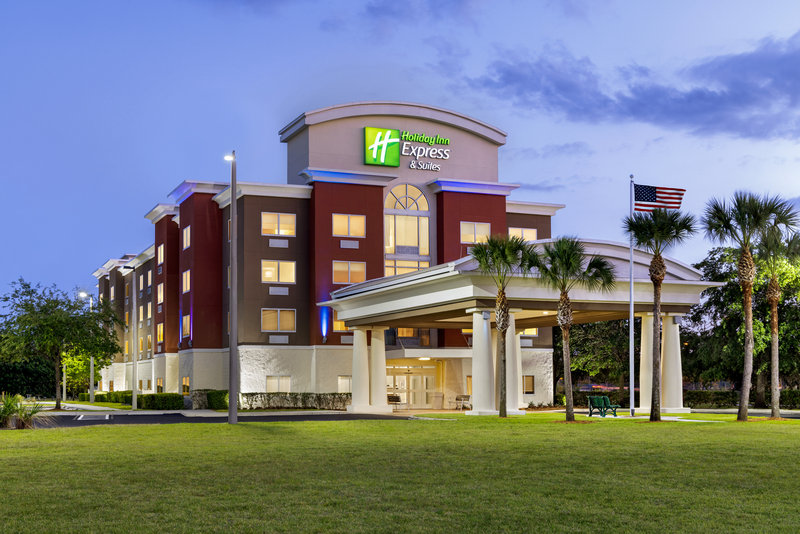 holiday inn express and suites fort pierce west