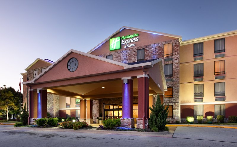 Holiday Inn Express Hotel & Suites Harrison, An Ihg Hotel,Arkansas>>Harrison,2.5 star