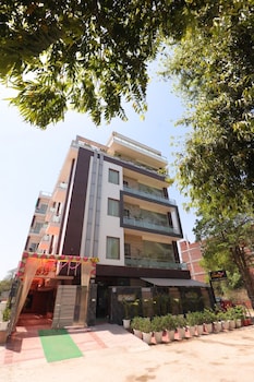 Dwelling Residency,,0 star