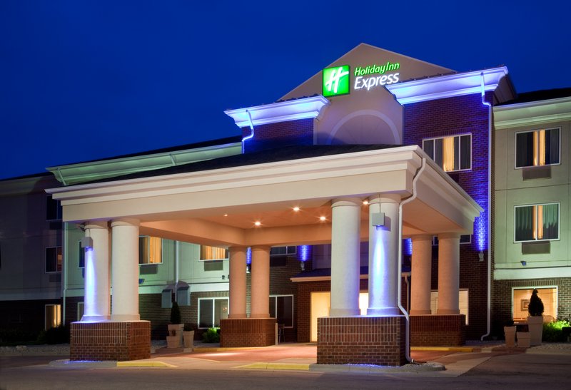 Holiday Inn Express Hotel & Suites Vermillion, An Ihg Hotel