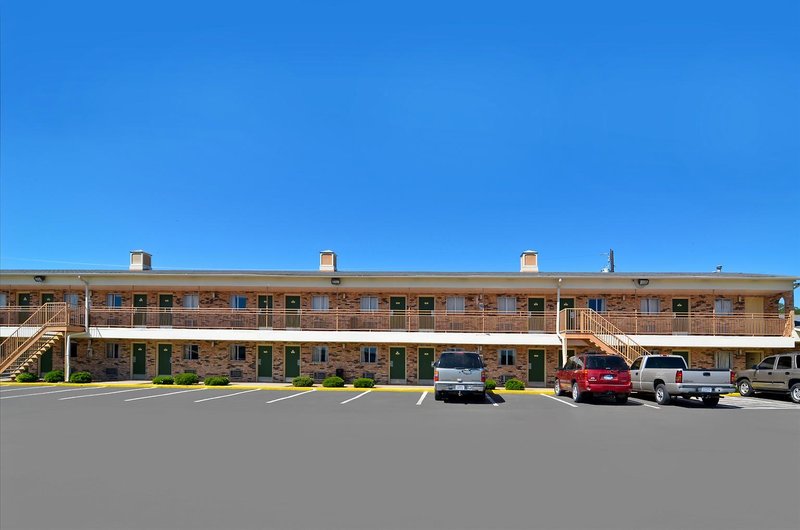 Americas Best Value Inn Stephenville,Stephenville>>Granbury,2 star