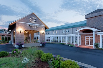 doubletree by hilton cape cod hyannis