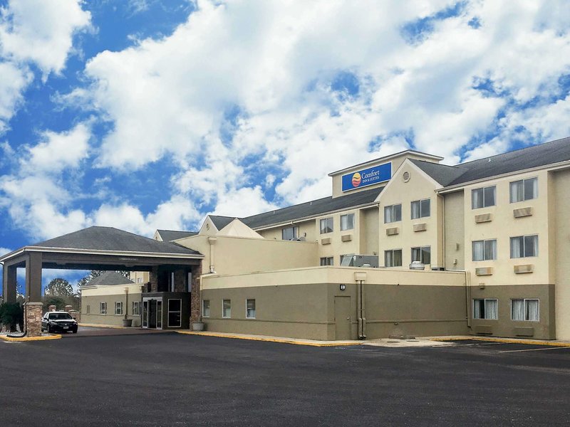 comfort inn and suites crystal inn sportsplex