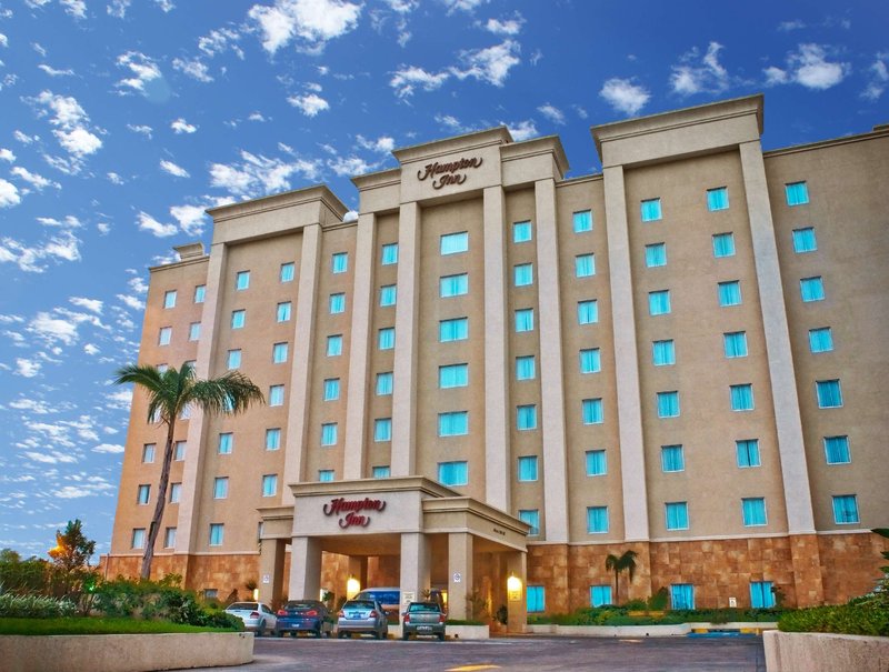 hampton inn by hilton tampico aeropuerto