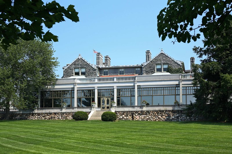 Tarrytown House Estate On The Hudson