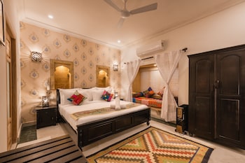 Hotel Meri Haveli,Bera Road Opposite Nagarparishad Pushkarna Bera Jaisalmer 345001,0 star