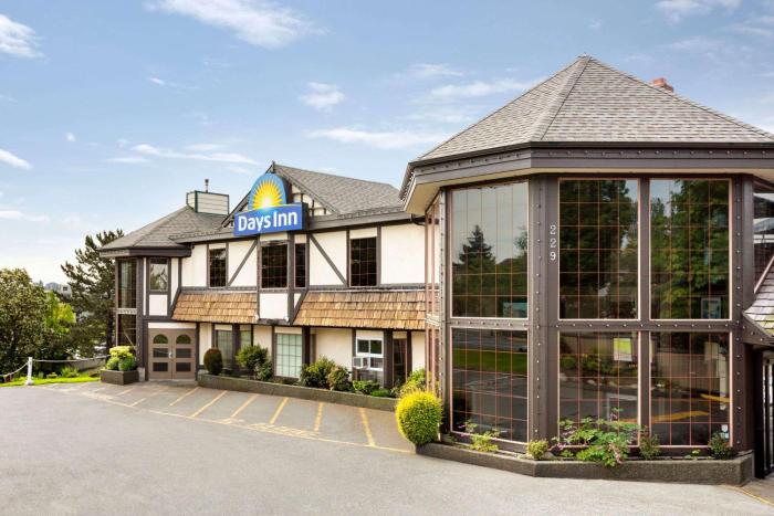 days inn by wyndham victoria uptown