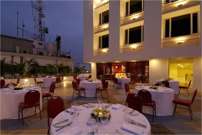 Vivanta Vijayawada, MG Road,Labbipet,5 star
