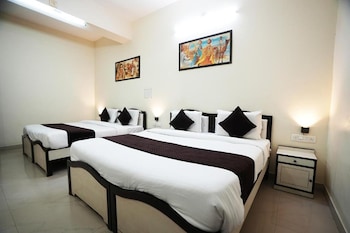 Hotel Lotus Inn,,3 star