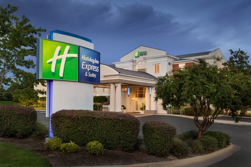holiday inn express and suites auburn university area
