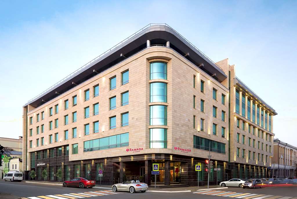 Ramada By Wyndham Kazan City Center,Near Central Market,4 star