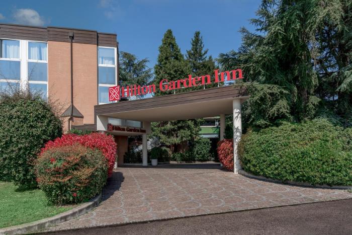 Hilton Garden Inn Bologna North,,4 star