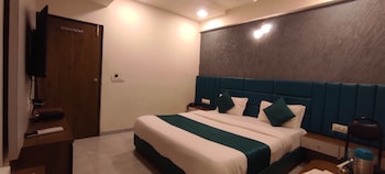 Hotel Avadh Palace,,0 star