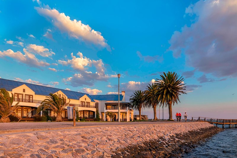 Protea Hotel By Marriott Walvis Bay Pelican Bay