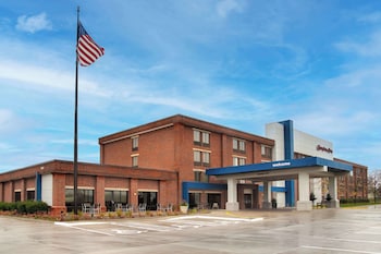 hampton inn west des moines lake drive