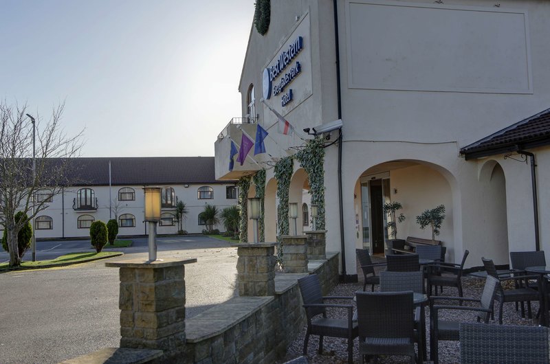 The Everglades Park Hotel