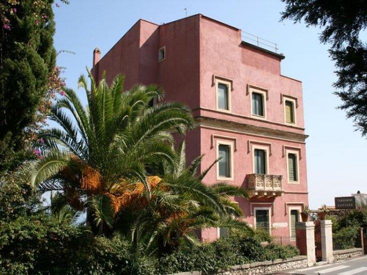hotel la pensione svizzera