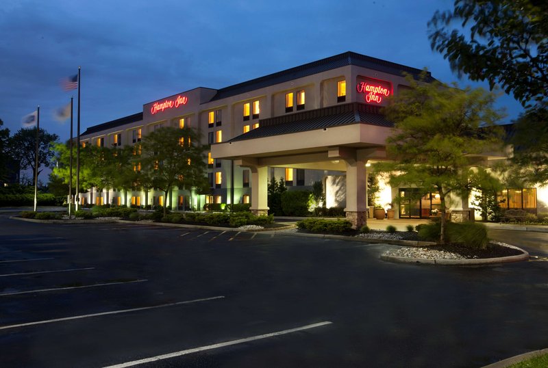 Hampton Inn Woodbridge,Fords>>Avenel,2.5 star