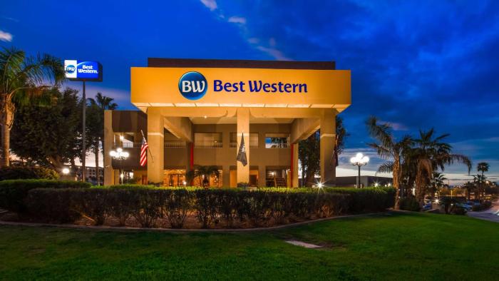 Best Western Yuma Mall Hotel & Suites,Winterhaven>>Arizona,3 star
