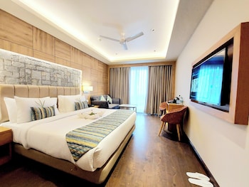 Oren Kasauli,,0 star