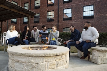 nylo las colinas hotel tapestry collection by hilton