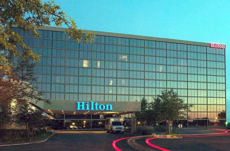 Hilton Kansas City Airport,May>>Kansas City,3.5 star