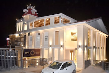 Anantvilas Shimla Hills,,3 star