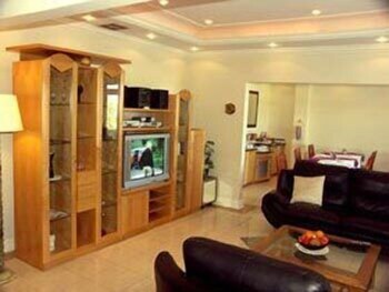 The Sandringham Bed And Breakfast,,4 star