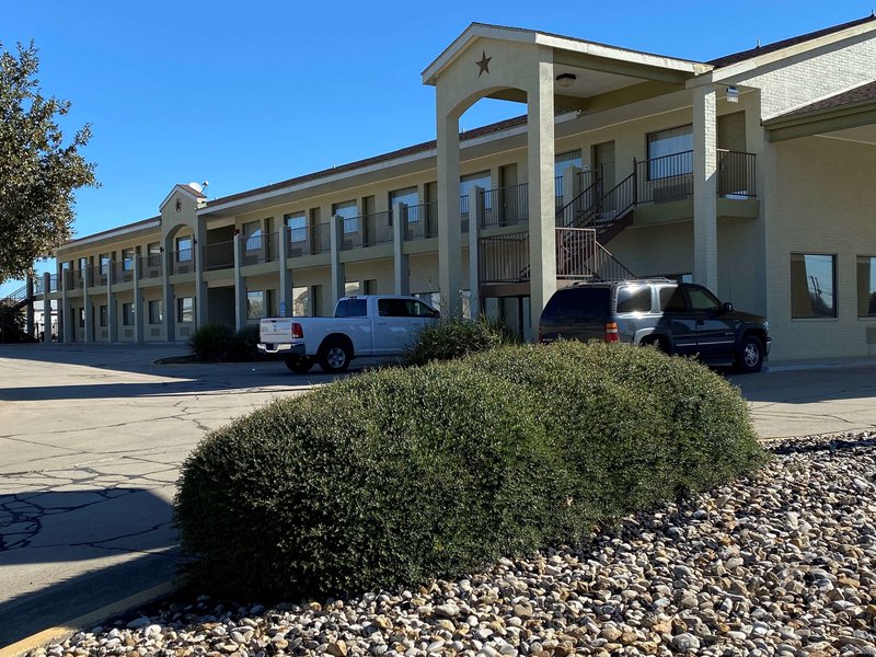 Surestay Hotel By Best Western Floresville