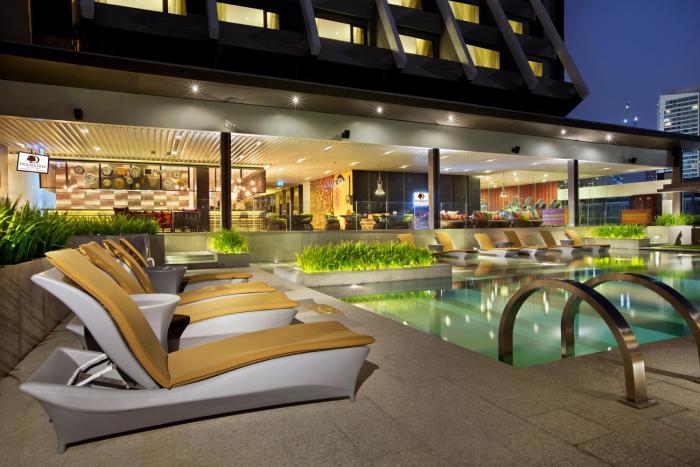 doubletree by hilton sukhumvit bangkok