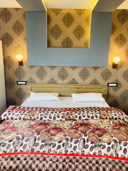 Sizzling Resort And Adventure,,2 star