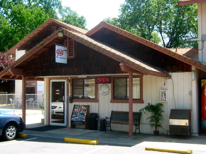 jamestown railtown motel