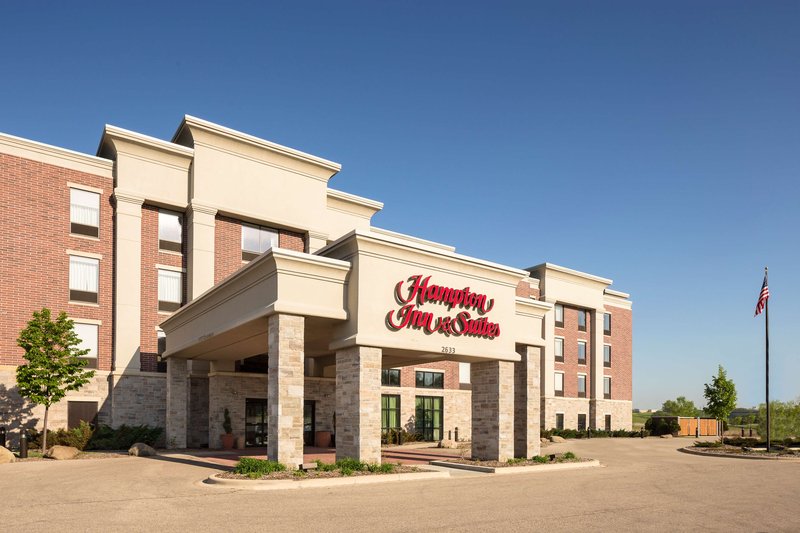 Hampton Inn & Suites Grafton,Grafton>>Cedarburg,2.5 star