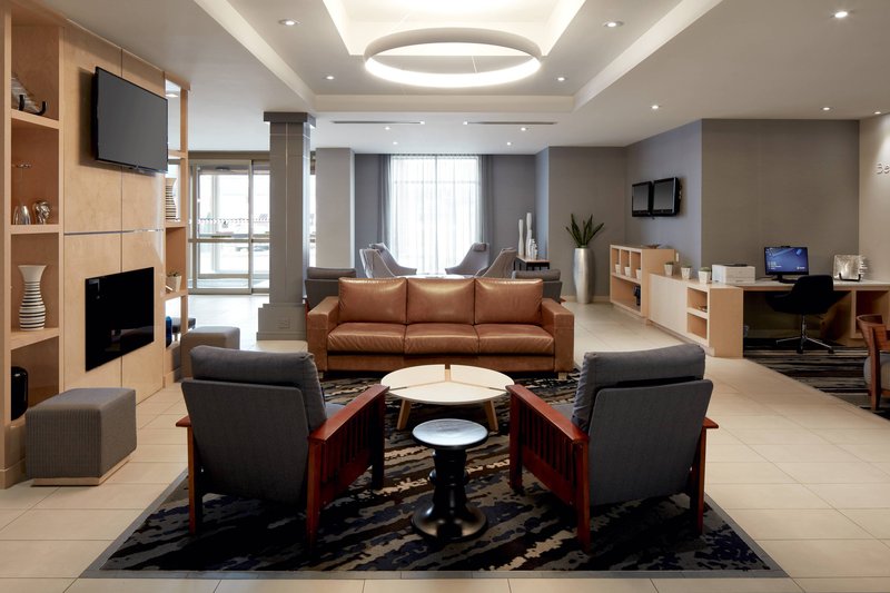 Fairfield Inn & Suites By Marriott Montreal Airport,Dorval>>Cote-Saint-Luc,3 star