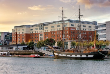 Hilton Garden Inn Dublin City Centre,Near O'connell Street,4 star