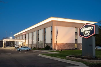 hampton inn janesville