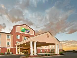 holiday inn express and suites willcox by ihg