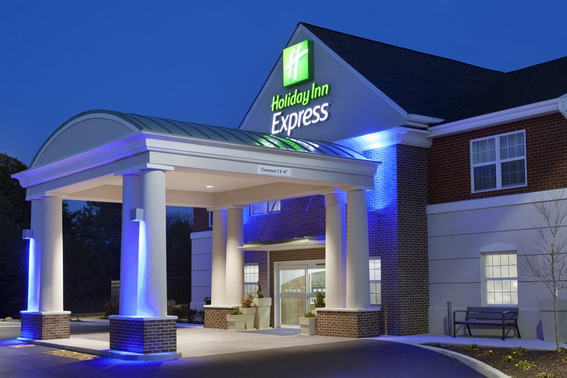 holiday inn express williamsburg north by ihg