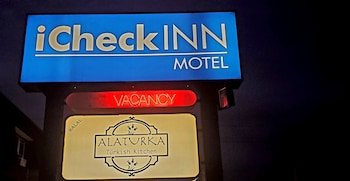 icheckinn motel