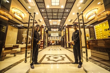 moonlight hotel hue