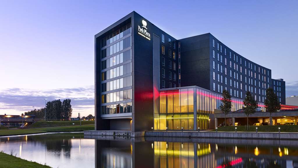 Park Plaza Amsterdam Airport,Amsterdam Airport Schiphol>>Amsterdam,5 star